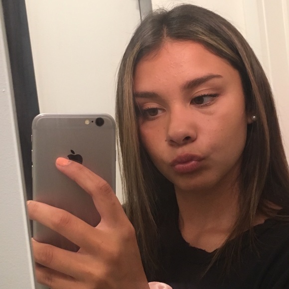 Meet your Posher, Sam - Picture 1 of 1